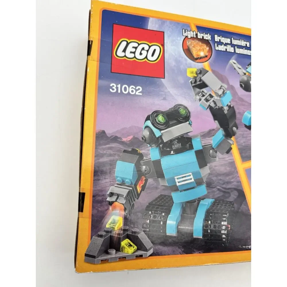 New In Box Retired LEGO Creator 31062 - 3 in 1 Robo Explorer New Sealed